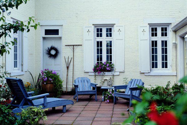 Casement windows outdoor view — Central Florida